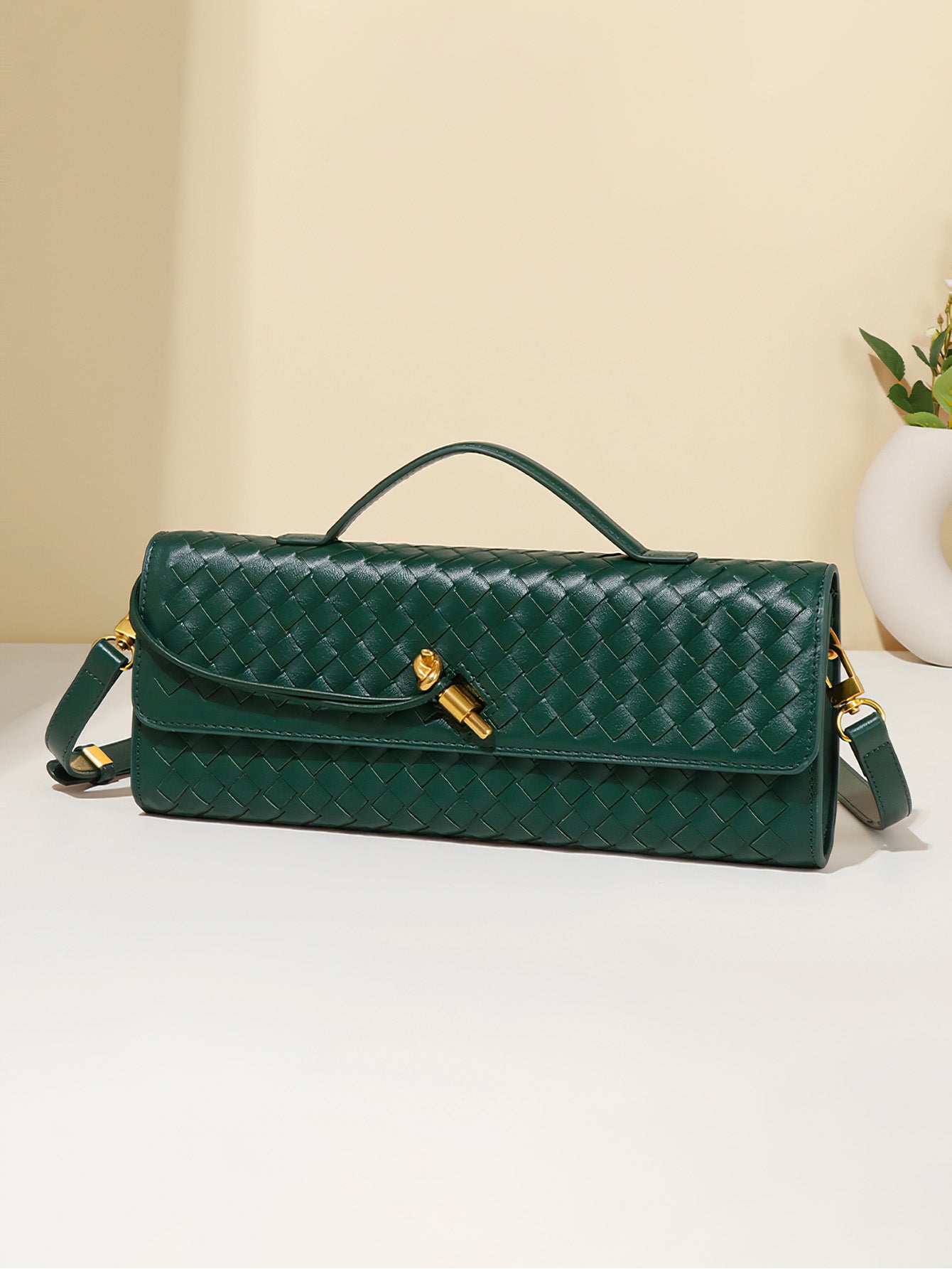 Vintage Woven Clutch Bag: Retro Accordion Crossbody for Evening & Daily Use - 16 Colours