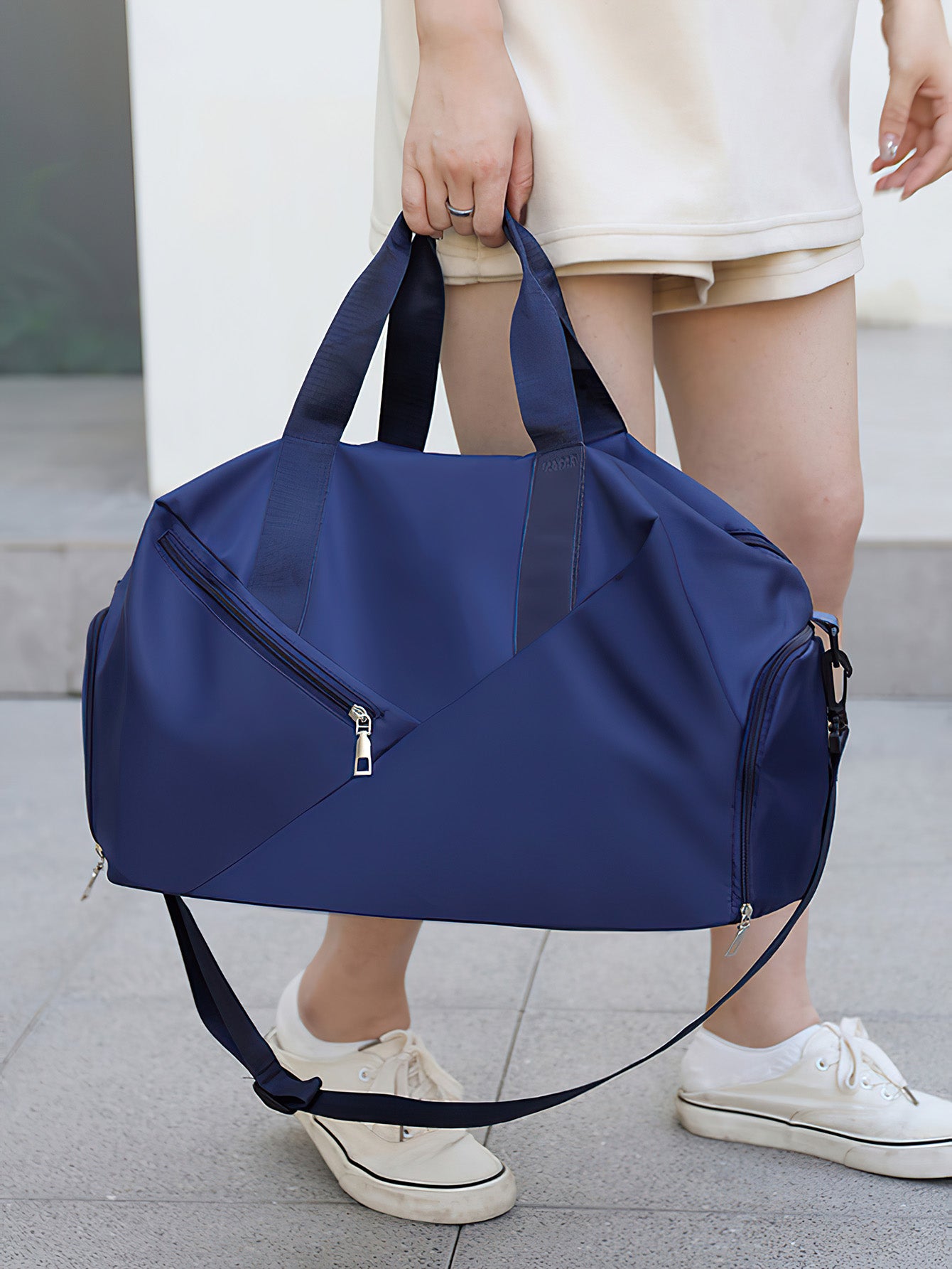 Large-Capacity Travel Bag: Waterproof Gym Yoga Tote with Wet-Dry Compartments - 6 Colours