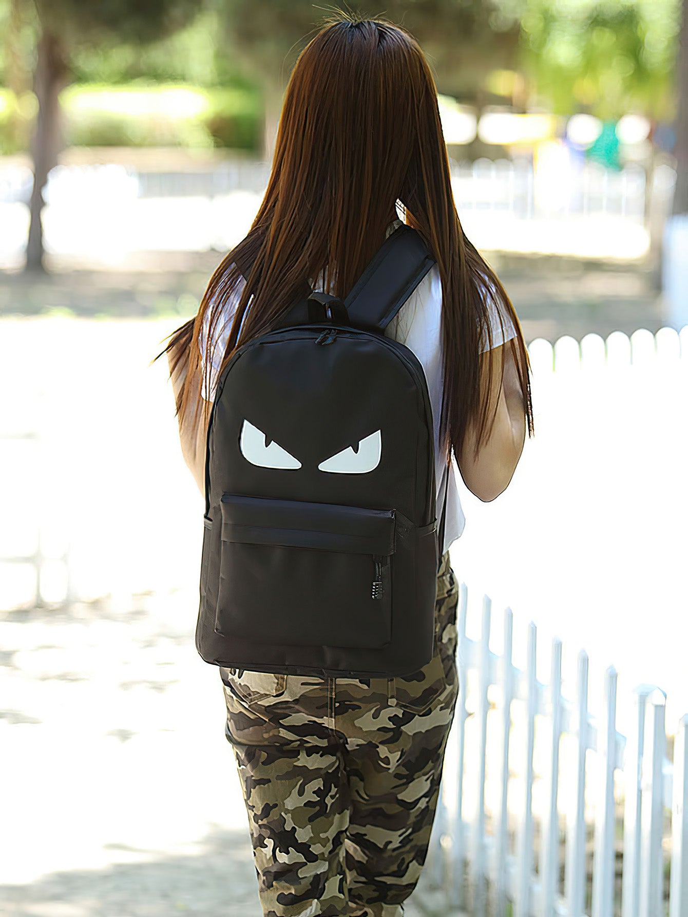 Glow-in-the-Dark Unisex Backpack – Trendy & Practical for School and Commuting