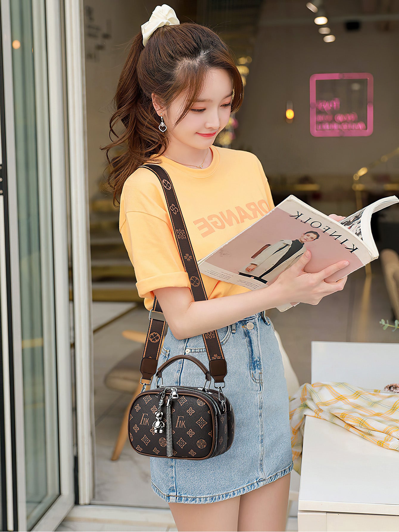 Versatile Shoulder Bag for Women: Retro Crossbody with Wide Strap & Bear Charm - 9 Colours