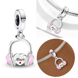 **Earphone Charm | Black Foam + White Zirconia | Trendy Design**