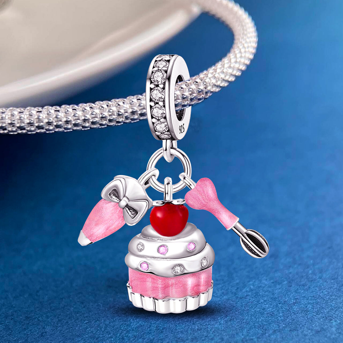925 Sterling silver cake charm bead