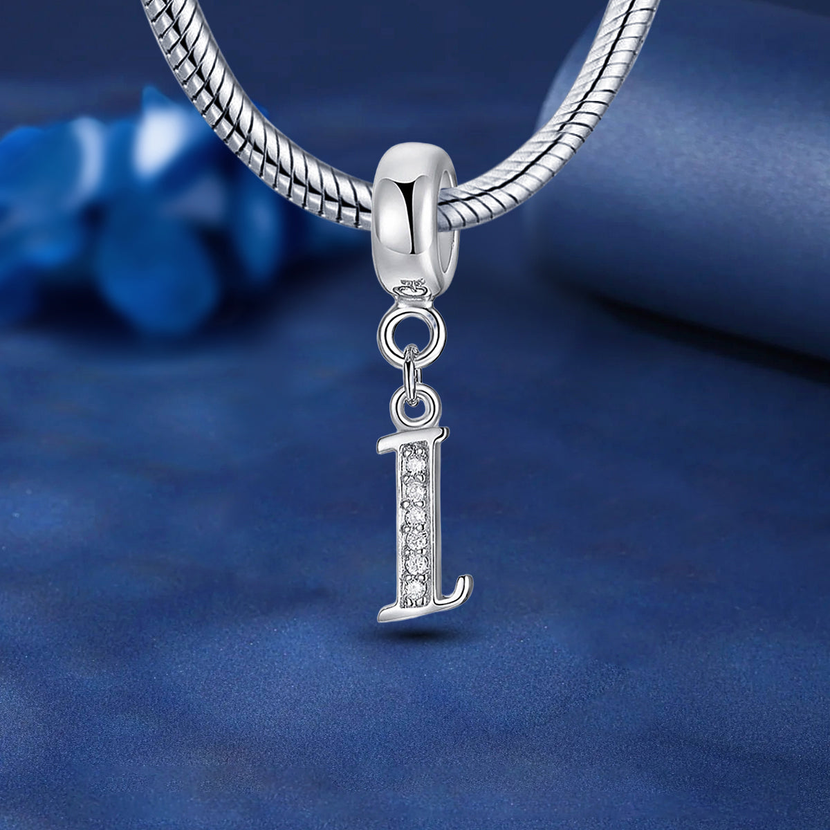 925 Sterling silver letter charm bead