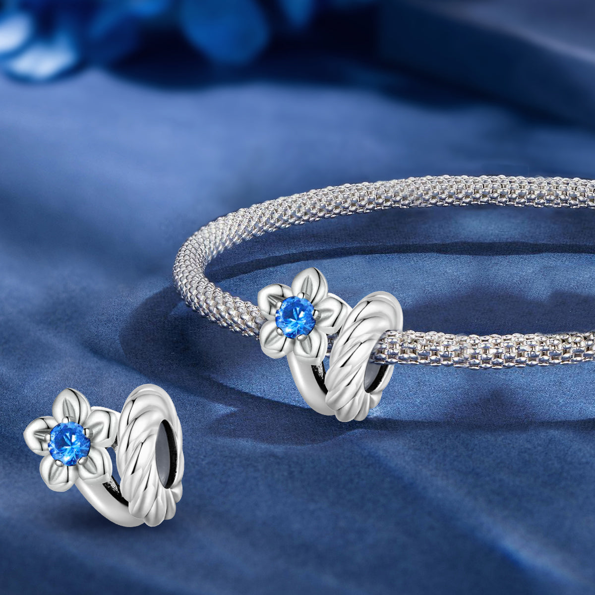 925 Sterling silver flower charm bead